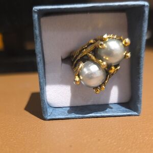 Source Unknown Gold Pearl Double-Cluster Ring - White Pearls